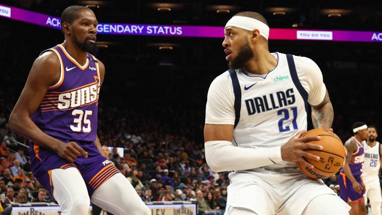 Suns și Mavericks au avut o discuție telefonică despre un schimb pentru fostul jucător Texas Longhorn Kevin Durant, descris ca fiind subtil