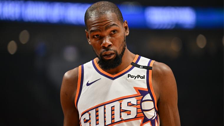 Urmărirea zvonurilor de schimb pentru Kevin Durant Cele mai recente știri despre Mavericks, Warriors și alte posibile destinații pentru starul Suns.